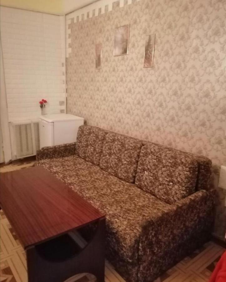 Рядом С Автовокзалом Lejlighed Odessa Eksteriør billede
